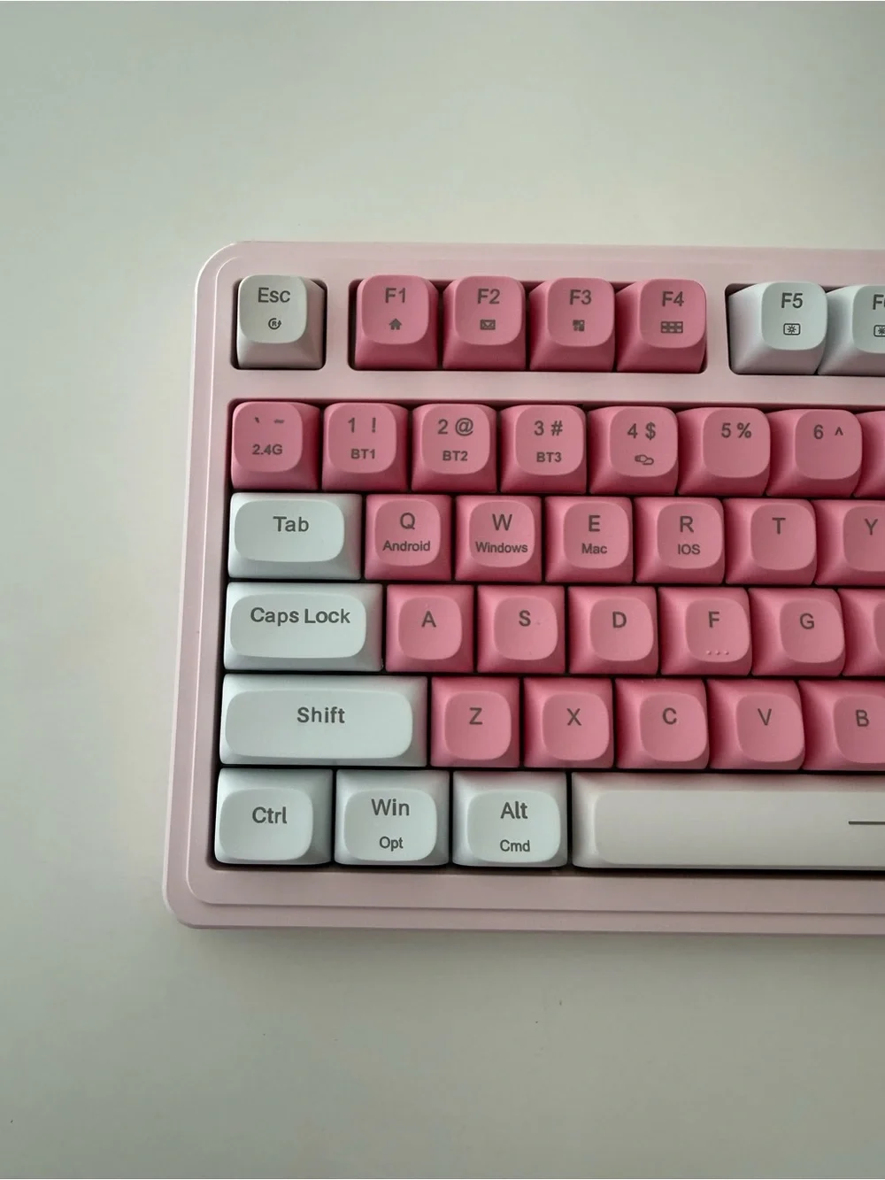 Brand new AULA S99 wireless keyboard - Pink, creamy sound, RGB backlight, nob